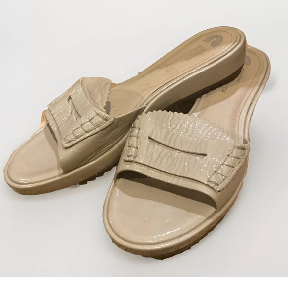 Geox Patrick Cox design cream patent leather sandals size 9 - Picture 9 of 11